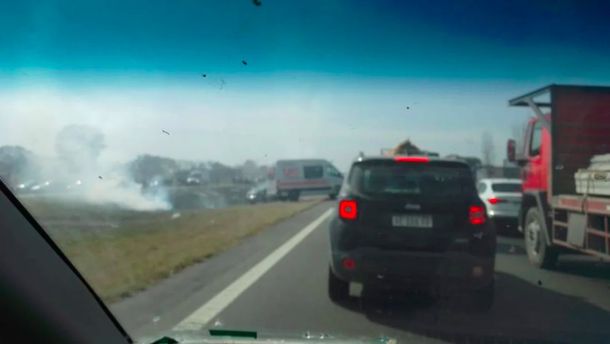 Tucumán: una nube de humo provocó un choque múltiple de 10 autos