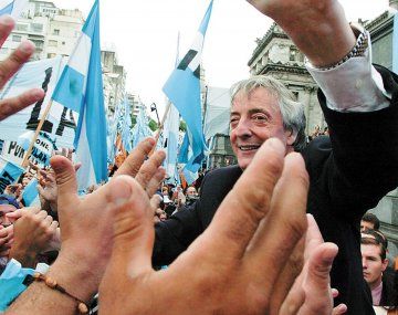 Dirigentes de UxP recordaron a Néstor Kirchner a 13 años de su muerte