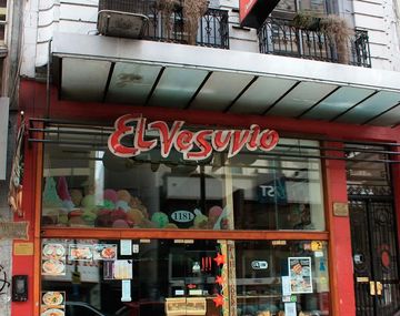 Cerró la heladería más antigua de la Ciudad