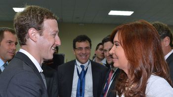 la presidenta se reunio con el fundador de facebook en la cumbre de las americas la presidenta se reunio con el fundador de facebook en la cumbre de las americas