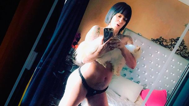 Cardone volvió a desnudarse en Instagram