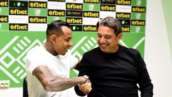 Lo siguen los dramas: escándalo en el nuevo equipo de Villa