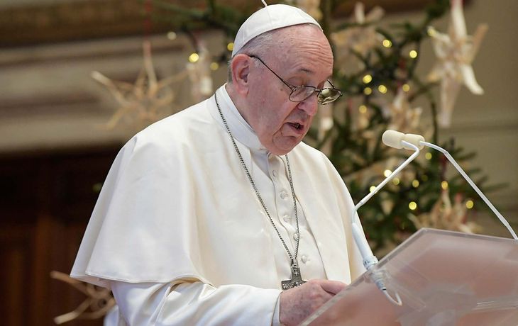 Histórico: el Papa decretó la apertura a la participación de las mujeres en la Iglesia