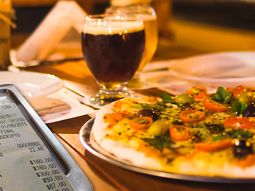 El ticket de una pizzería de Villa Carlos Paz se volvió viral El ticket de una pizzería de Villa Carlos Paz se volvió viral