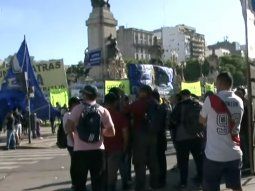 Ya hay manifestantes frente al Congreso por el paro nacional