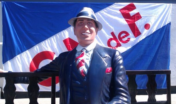 Controversia en Uruguay: ¿de qué equipo era hincha Carlos Gardel?