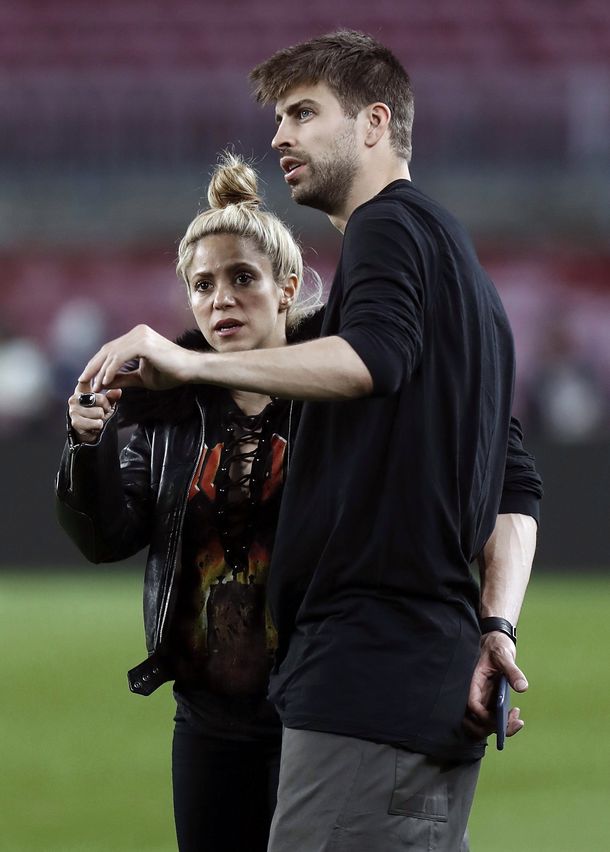 Piqué con Shakira antes del partido con el PSG