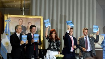 las claves del nuevo codigo civil y comercial que rige a partir de este sabado las claves del nuevo codigo civil y comercial que rige a partir de este sabado