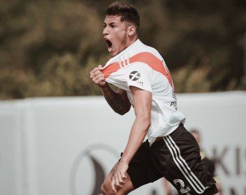 La emoción del juvenil Lecanda al enterarse que va al banco de River contra Boca
