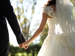Casarse en cuarentena, una misión imposible para 5.500 parejas