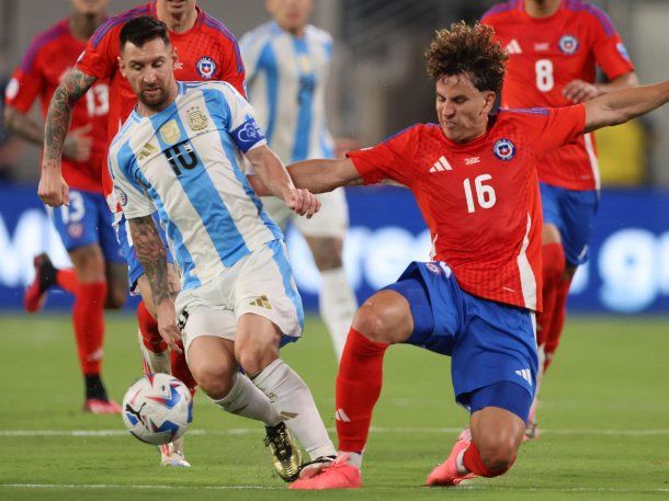 A qué hora juega Argentina contra Chile por las Eliminatorias Sudamericanas