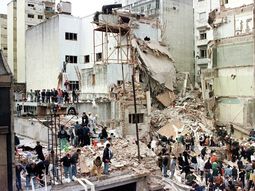 Atentado contra la sede de la AMIA Atentado contra la sede de la AMIA