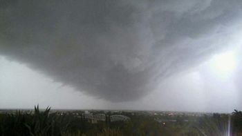 Pánico por audio que anuncia un tornado Pánico por audio que anuncia un tornado