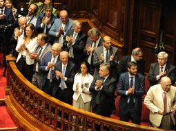 El presidente centró los logros económicos en tres pilares: empleo, recuperación del salario y aumento de la inversión extranjera. El presidente centró los logros económicos en tres pilares: empleo, recuperación del salario y aumento de la inversión extranjera.