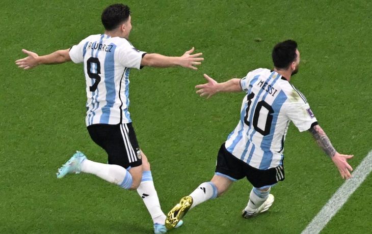 Argentina se juega el pase a octavos de final frente a Polonia