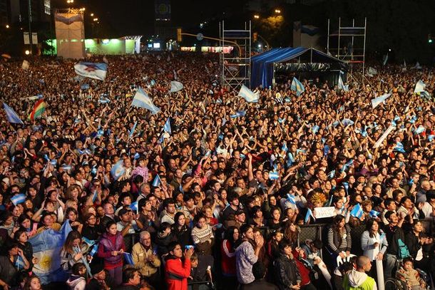 Multitud_dyn