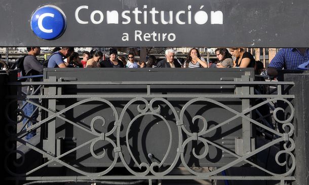 Los metrodelegados se despegan del paro y culpan a una patota de la UTA