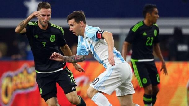 Mirá los goles del agónico empate entre Argentina y México