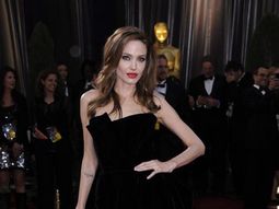 Angelina Jolie Angelina Jolie