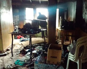 Incendiaron un local del Frente de Todos en Mendoza y denuncian que fue intencional