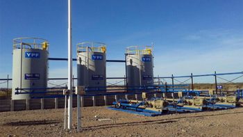 ypf denuncia que tomaron las instalaciones de la principal planta de gas del pais ypf denuncia que tomaron las instalaciones de la principal planta de gas del pais
