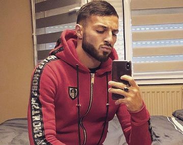 Insólito: echaron a un jugador de la Selección de Argelia por mostrar la cola en una partida de Fortnite