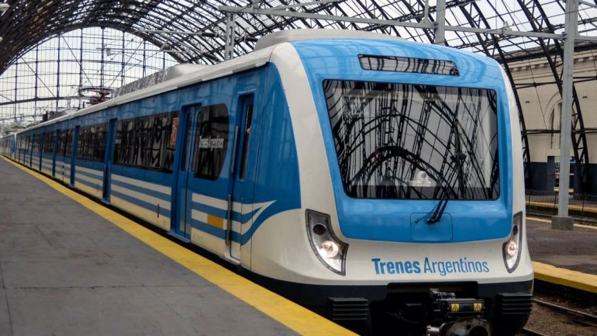 La Fraternidad anunció un nuevo paro de trenes en pleno reclamo ...