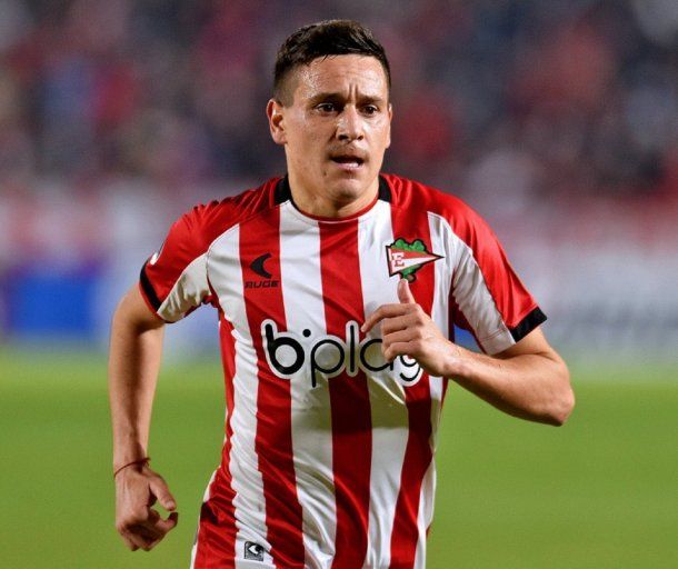 Pocas veces visto: Estudiantes y Boca licitarán por el pase de Fernando Zuqui