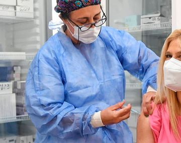 Verónica Magario se vacunó contra el coronavirus Covid-19