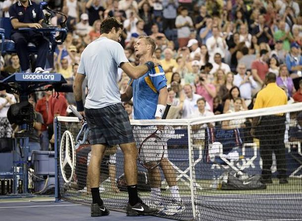 Del Potro luchó hasta el final, pero perdió ante Lleyton Hewitt