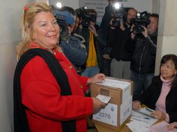 Carrio vota_Telam