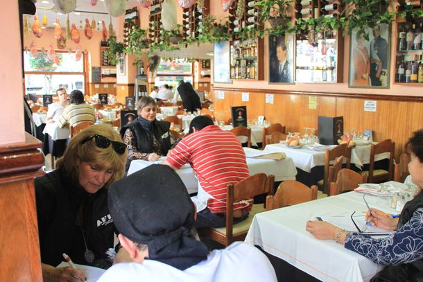 Detectan irregularidades en controles fiscales a restaurantes