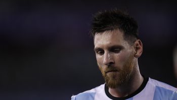 messi podria ser suspendido y no jugaria contra bolivia messi podria ser suspendido y no jugaria contra bolivia