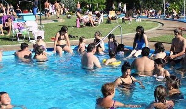 En una ciudad de Uruguay, los pesos argentinos valen un 15% más