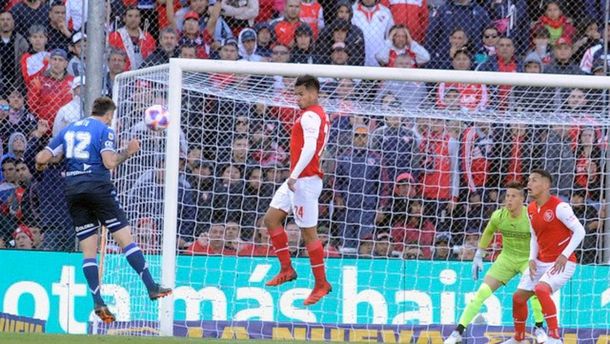 Independiente: la decisión que tomaría Falcioni con Sosa tras el grosero error