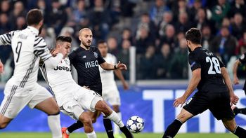 con un gol de dybala de penal, juventus derroto a porto y avanzo de ronda con un gol de dybala de penal, juventus derroto a porto y avanzo de ronda