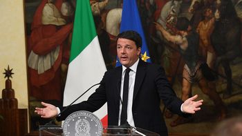 Renzi renunciará tras perder en el referéndum constitucional Renzi renunciará tras perder en el referéndum constitucional