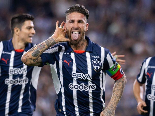 Video: el primer gol de Sergio Ramos en Rayados de Monterrey fue de palomita