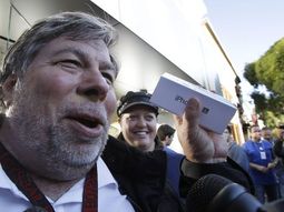 uno de los fundadores de apple dijo que no comprara el nuevo ipad uno de los fundadores de apple dijo que no comprara el nuevo ipad