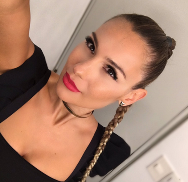 Pampita amenaza: No voy a resistir hasta diciembre con este nivel de exposición