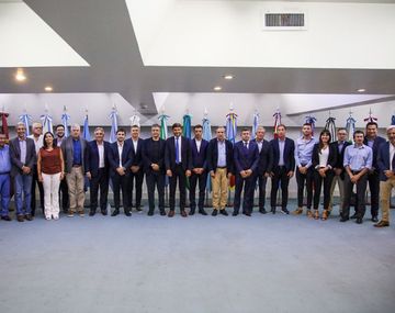 El Gobierno y dialoguistas