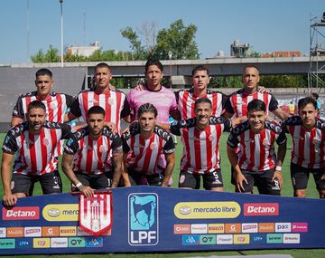 Barracas Central le ganó 2-1 a Atlético Tucumán y se acomodó en el Grupo B