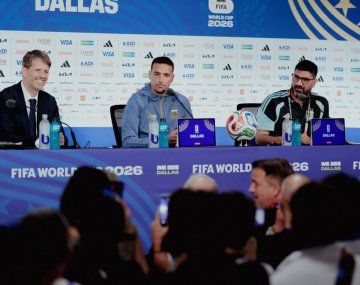 Lionel Scaloni le respondió a Enrique Macaya Márquez sobre Lionel Messi.