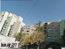 tragedia en un edificio de villa soldati: tres chicos cayeron del balcon y uno murio tragedia en un edificio de villa soldati: tres chicos cayeron del balcon y uno murio