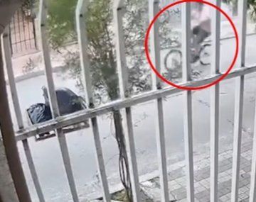 La angustia de un nene ante un robo en una plaza de Córdoba: ¡Nooo