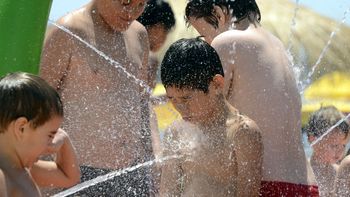 si persiste el calor, podria haber alerta roja el domingo en la ciudad y el gba si persiste el calor, podria haber alerta roja el domingo en la ciudad y el gba