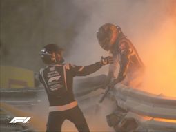 Un impresionante accidente obligó a frenar la largada en el Gran Premio de Bahrein