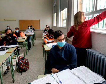 Los chicos del secundario pasarán de año debiendo hasta 6 materias