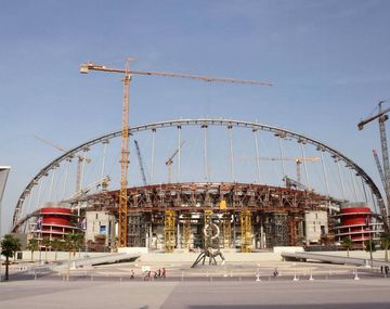 Las obras en Qatar ya provocaron 2000 muertos