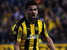 El pómulo derecho y el ojo izquierdo del jugador, lo más dañado